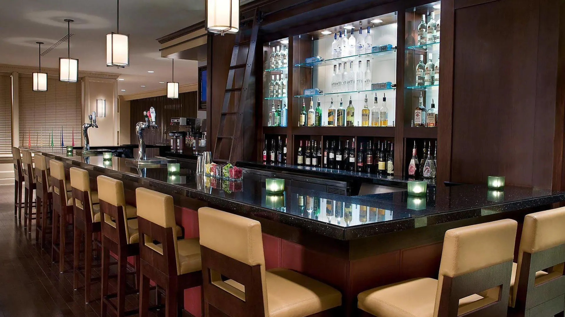 Toronto Airport Marriott Hotel