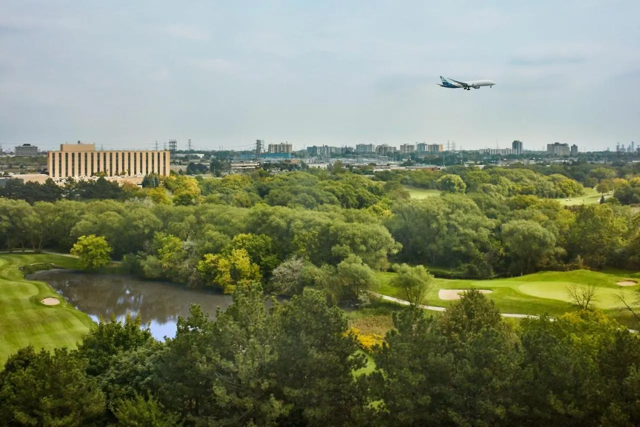 Toronto Airport Marriott Hotel 4*,