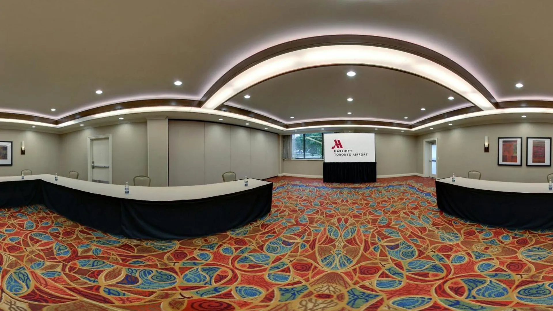 Toronto Airport Marriott Hotel