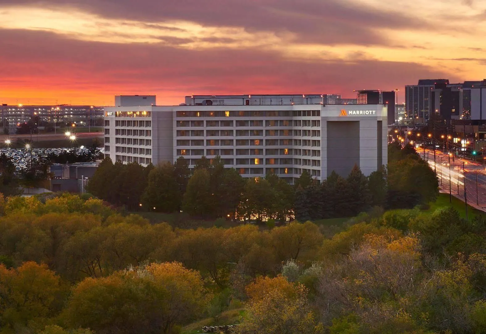 Toronto Airport Marriott Hotel